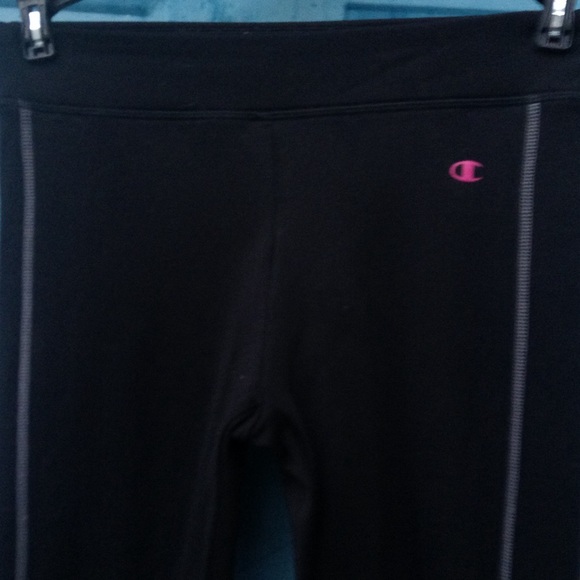 Champion Workout Capris - Picture 2 of 3